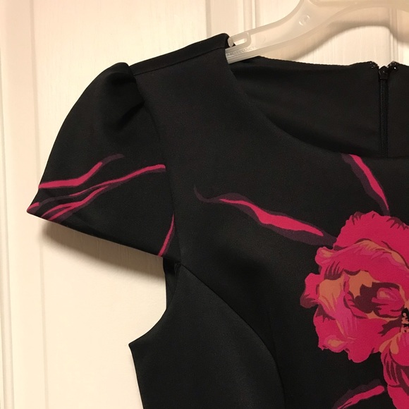 BEAUTIFUL NWT Betsey Johnson Midi Dress. - Picture 2 of 9